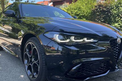Alfa Romeo Giulia 30.999 km 35.100 &euro; Ismaning 85737