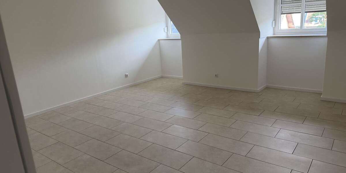 Etagenwohnung Dachau - 3 Zimmer, 80 m&sup2;, 1.360&euro; | Angebot:27305359