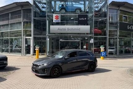 Kia ceed / Ceed 60.918 km 21.990 &euro; München 81241