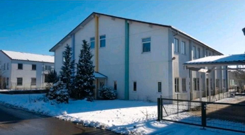 Gewerbeobjekt Putzbrunn - 2.750&euro; | Angebot:18215219