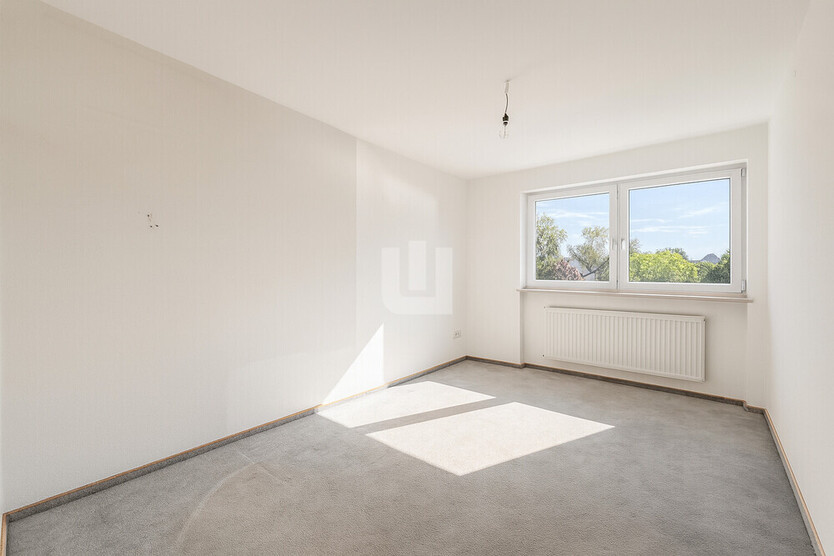 WINDISCH ImmobilieN - DHH in zentraler Lage mit großem Grundstück - für den Käufer provisionsfrei!