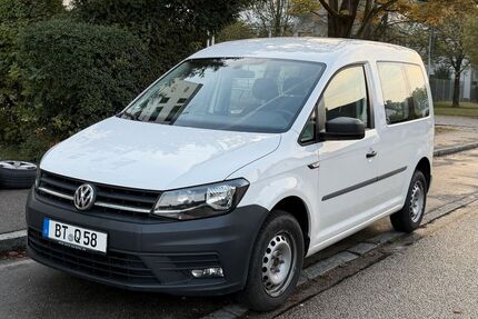 VW Caddy 99.392 km 11.100 &euro; München 80797