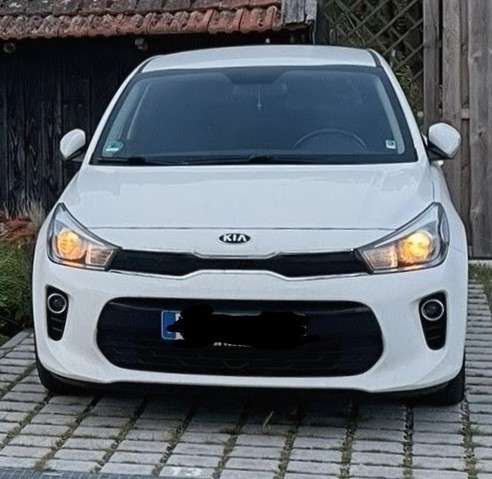 Kia Rio 155.000 km 7.000 &euro; Hallbergmoos 85399