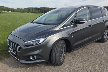 Ford S-Max 93.435 km 18.500 &euro; Berg 82335
