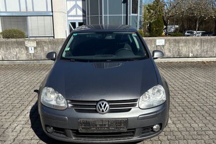 VW Golf 225.000 km 1.700 &euro; Feldkirchen 85622