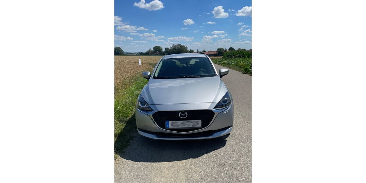 Mazda 2 2.674 km 14.400 &euro; Neuching 85467