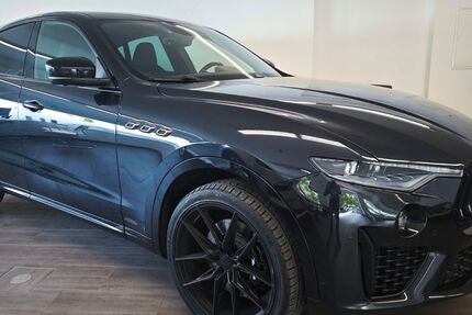 Maserati Levante 145.000 km 29.990 &euro; Fürstenfeldbruck 82256