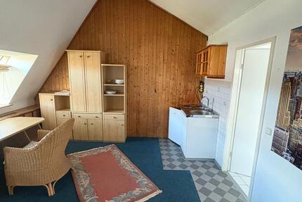 Teilmöbliertes Appartement im Dachgeschoß im Großraum München 1 zimmer