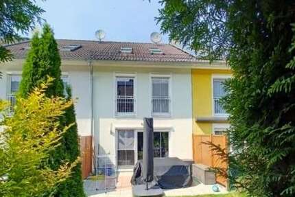 Haus Unterschleißheim - 4 Zimmer, 135 m&sup2;, 2.225&euro; | Angebot:25443488