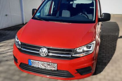 VW Caddy Maxi 71.500 km 19.200 &euro; München 80993
