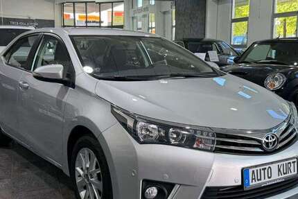Toyota Corolla 167.615 km 8.900 &euro; München 81829