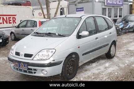 Renault Scenic 129.306 km 1.990 &euro; Fahrenzhausen 85777