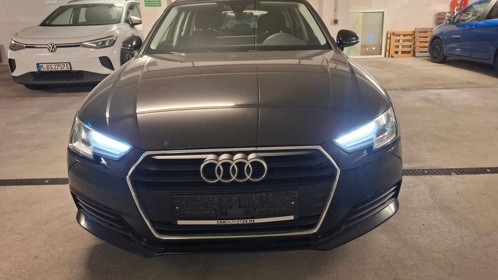 Audi A4 164.800 km 14.999 &euro; München 81829