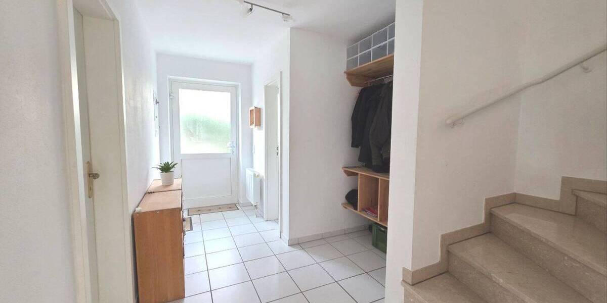 Doppelhaushälfte München Pasing-Obermenzing - 6 Zimmer, 140 m&sup2;, 2.100&euro; | Angebot:25999055