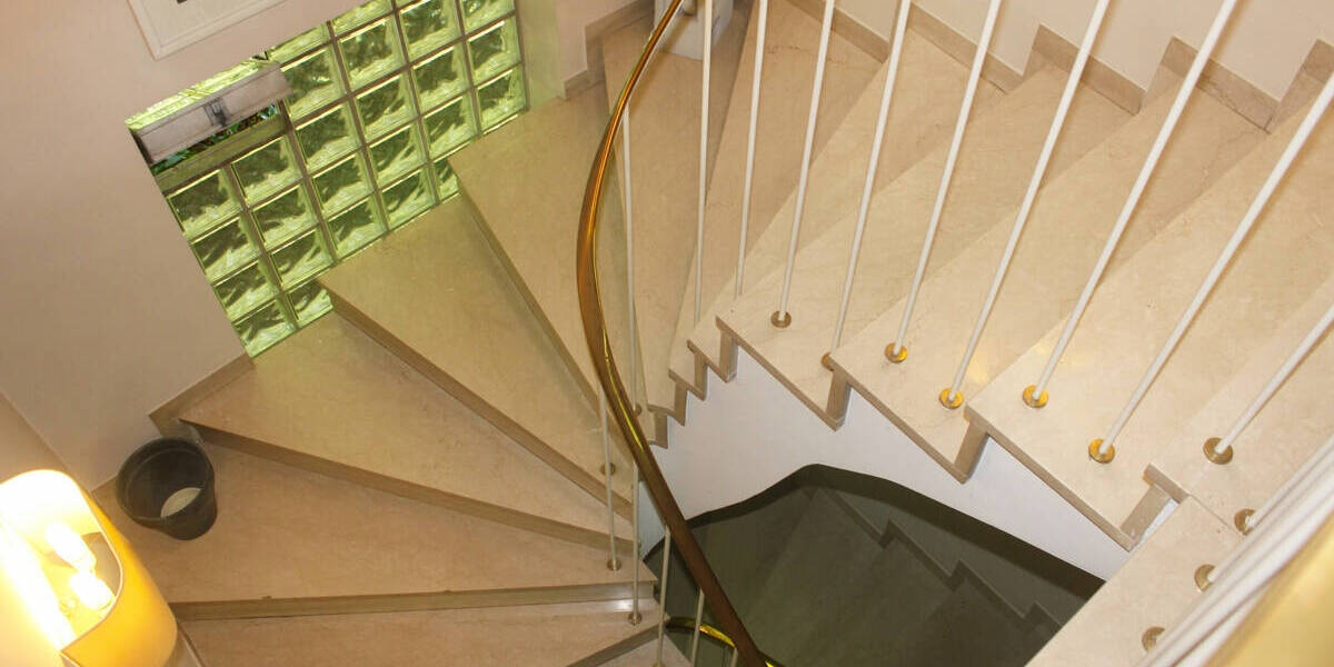 Reihenendhaus Grünwald - 7 Zimmer, 200 m&sup2;, 2.690.000&euro; | Angebot:25745625