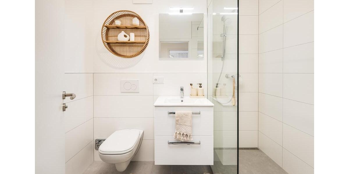 Erdgeschoßwohnung München Bogenhausen - 2 Zimmer, 68 m&sup2;, 590.000&euro; | Angebot:26764961