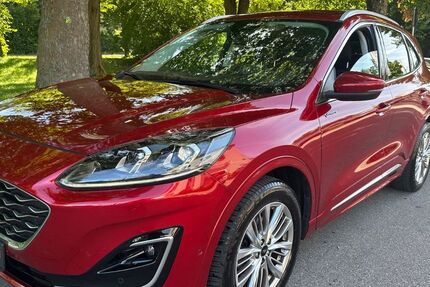 Ford Kuga 62.000 km 23.900 € Eching 85386