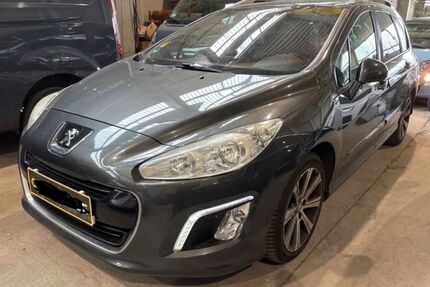 Peugeot 308 213.000 km 2.500 &euro; Fürstenfeldbruck 82256