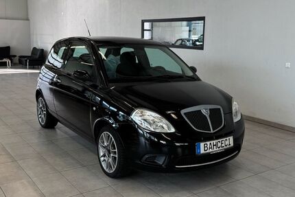 Lancia Ypsilon 120.515 km 2.900 € Anzing 85646