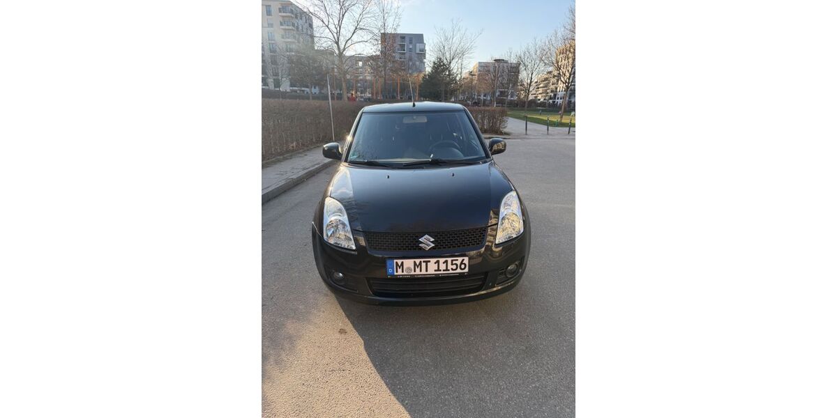 Suzuki Swift 140.990 km 3.900 &euro; München 81539