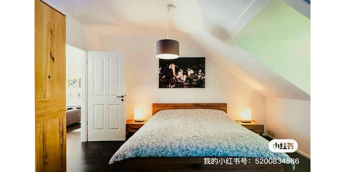 Dachgeschoßwohnung München Feldmoching-Hasenbergl - 4 Zimmer, 132 m&sup2;, 2.480&euro; | Angebot:26624071