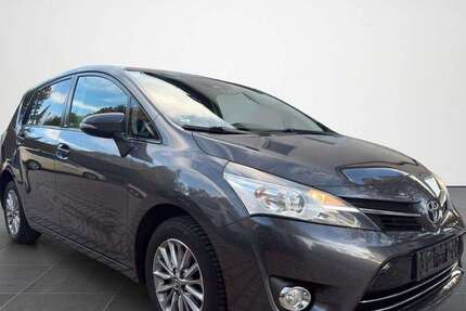 Toyota Verso 147.000 km 12.490 &euro; München 81249