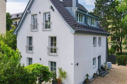 *** bezugsfrei *** gepflegtes Mehrfamilienhaus mit großflächigen Garten und Ladenfläche ***