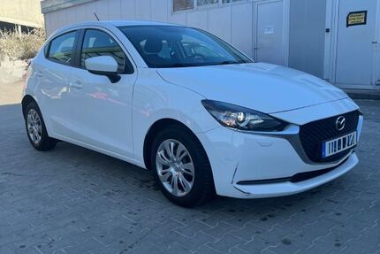 Mazda 2 104.673 km 9.290 &euro; Taufkirchen 82024