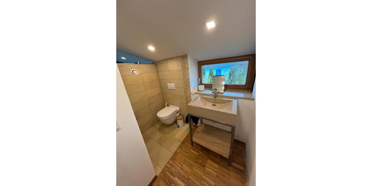 Schöne, helle Loftwohnung mit zwei Balkonen – 65 m² im 2. OG zimmer