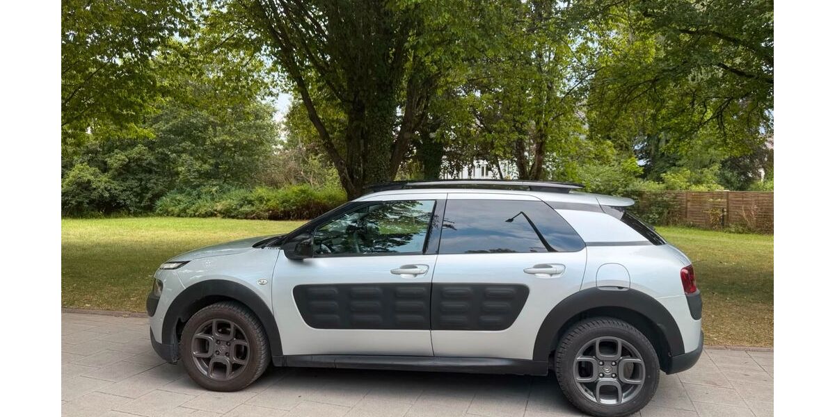 Citroen C4 Cactus 96.500 km 8.960 &euro; München 81545