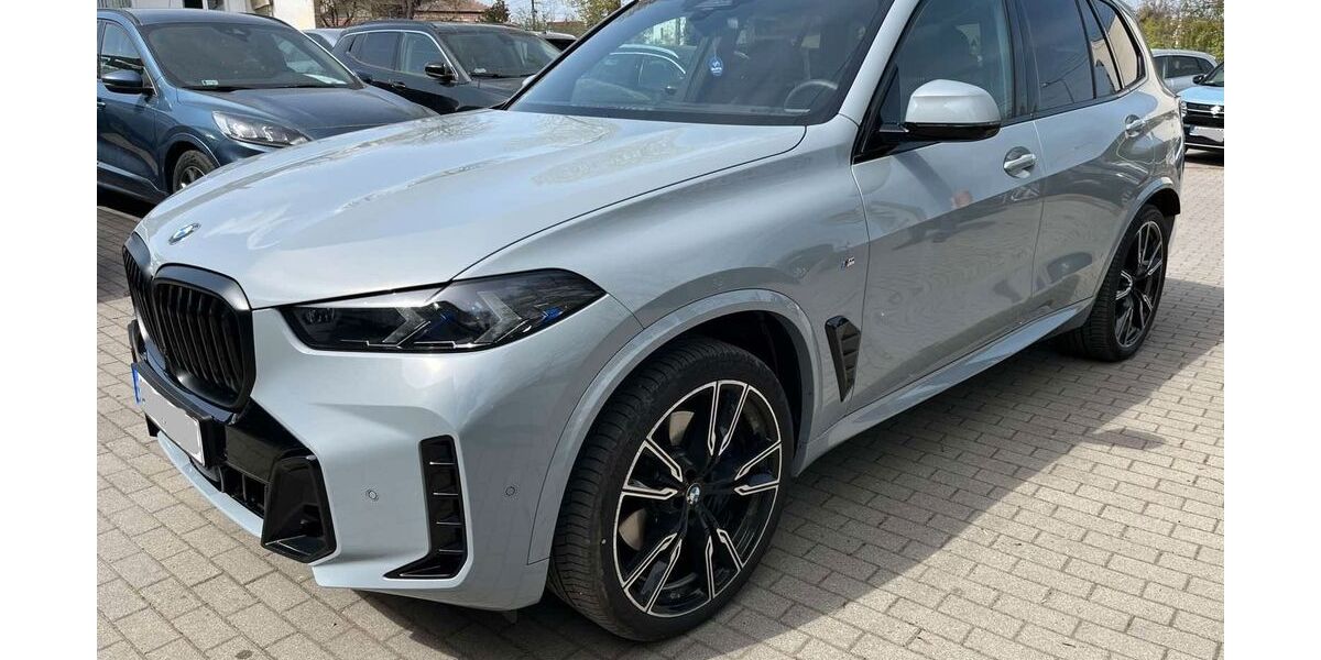 BMW X5 4.238 km 89.900 &euro; Pliening 85652
