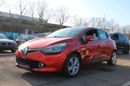 Renault Clio 99.000 km 4.990 &euro; München 81243