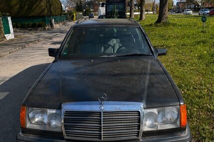 Mercedes-Benz 230 189.000 km 6.500 &euro; Pullach i. Isartal 82049