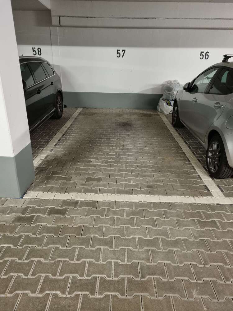 Garage zu verkaufen in München 25.900 €
