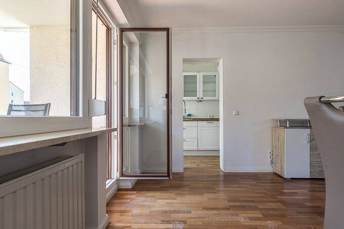 Etagenwohnung München Laim - 2 Zimmer, 75 m&sup2;, 1.650&euro; | Angebot:26554386