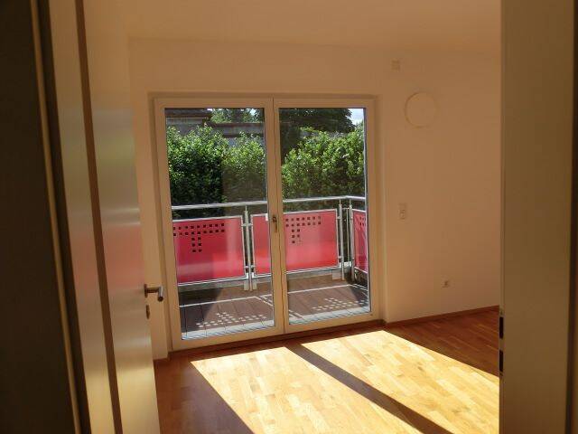 Etagenwohnung München Pasing-Obermenzing - 4 Zimmer, 110 m&sup2;, 1.966&euro; | Angebot:26891343