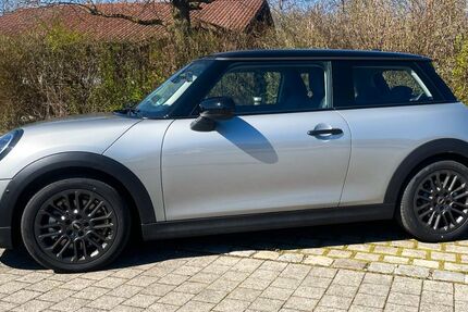 Mini Cooper C 4.000 km 24.600 € Poing 85586