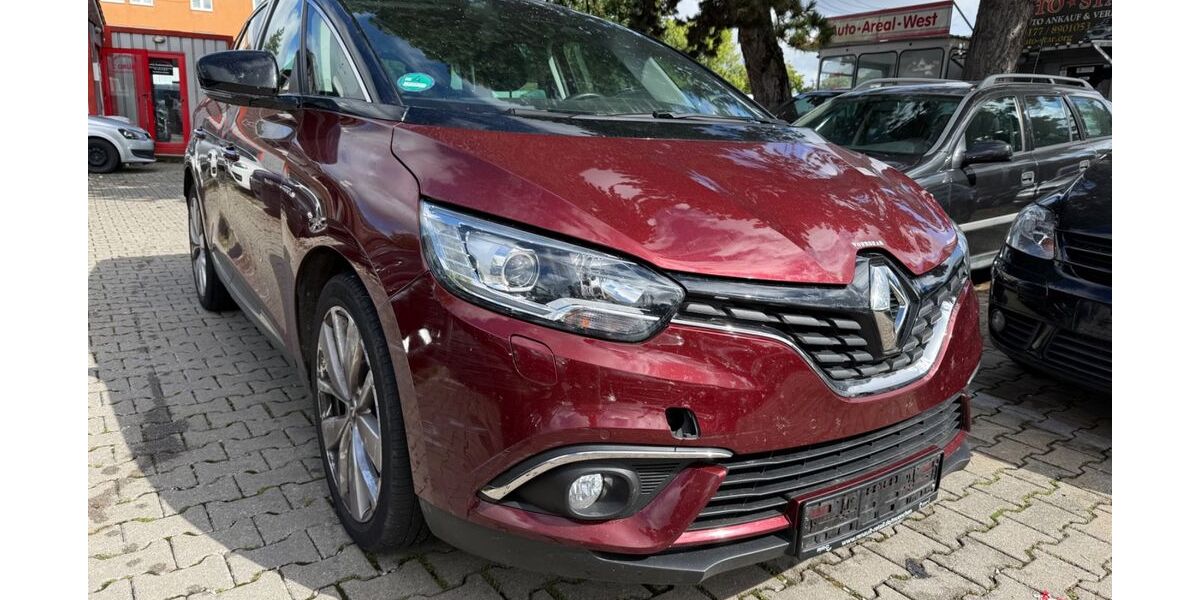 Renault Scenic 122.000 km 6.445 € München 81243