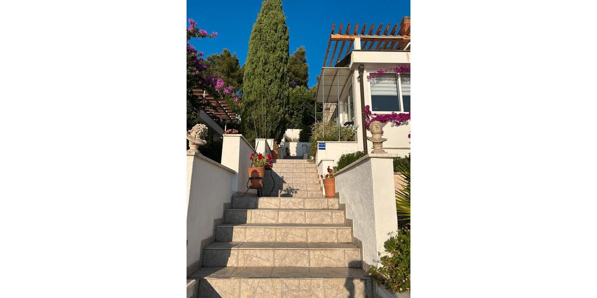 1. Reihe Meer: 4-Zimmer Wohnung mit Bootsanlegeplatz Korcula 4 zimmer