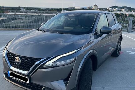 Nissan Qashqai 49.000 km 24.000 &euro; München 80807