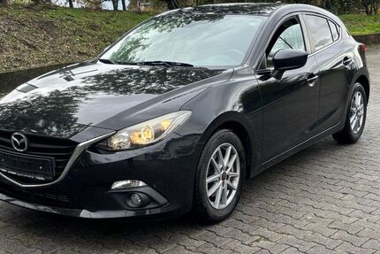 Mazda 3 187.669 km 4.990 &euro; München 81243