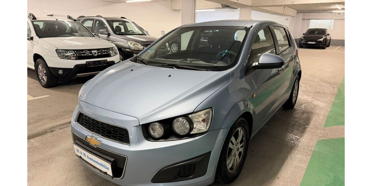 Chevrolet Aveo 111.910 km 2.650 &euro; München 81825