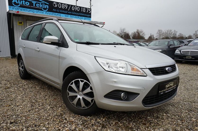 Ford Focus 205.088 km 2.950 € München 81829
