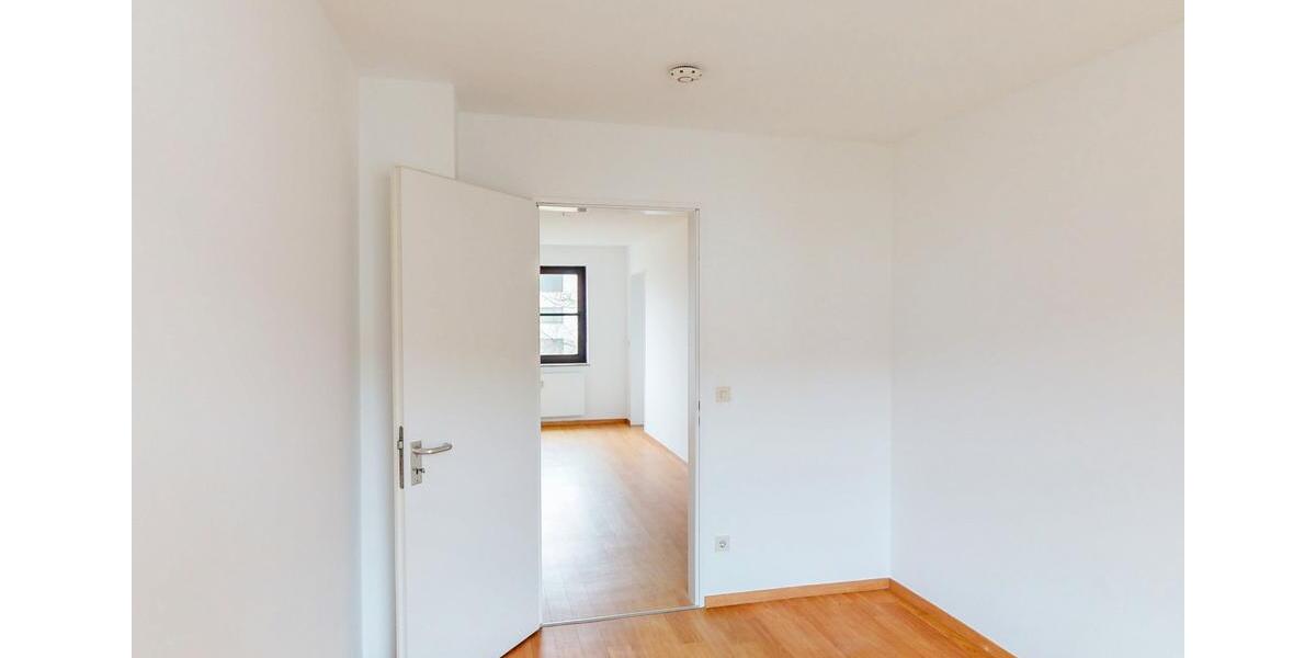 Etagenwohnung Unterschleißheim - 3 Zimmer, 84 m&sup2;, 1.410&euro; | Angebot:23990283