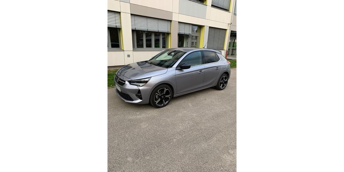 Opel Corsa 53.500 km 18.500 &euro; München 81827