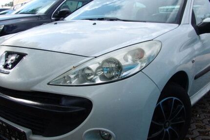 Peugeot 206 152.000 km 1.250 &euro; Dachau 85221
