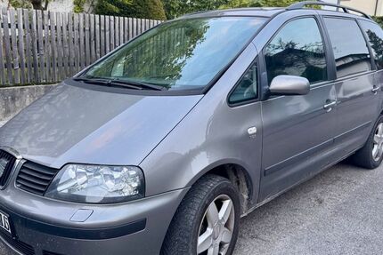 Seat Alhambra 198.000 km 4.999 &euro; München 81377