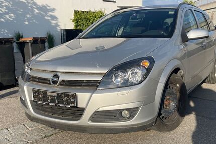 Opel Astra 138.000 km 2.990 &euro; Gilching 82205