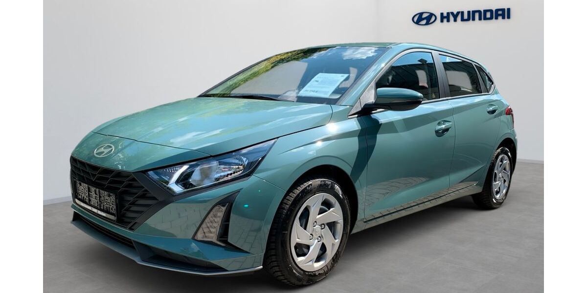 Hyundai i20 1.300 km 16.980 &euro; München 81825