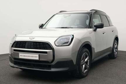 Mini Countryman C 26.427 km 35.944 &euro; München 80788